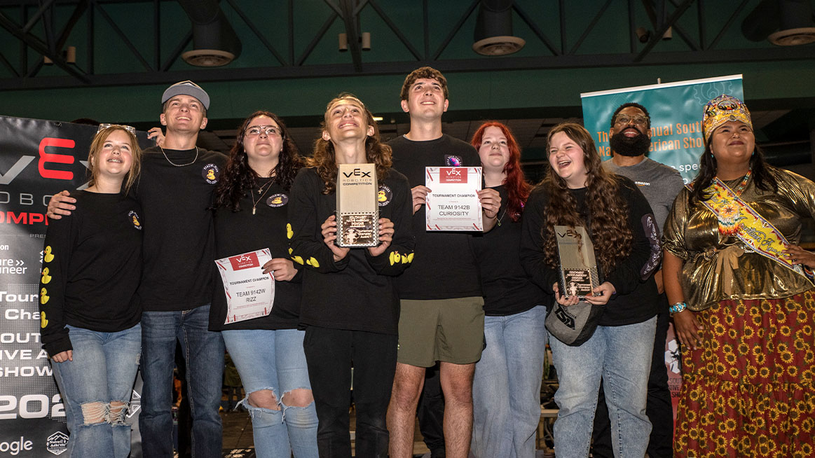 Team holds award at 4th Annual Southwest Native American Showcase